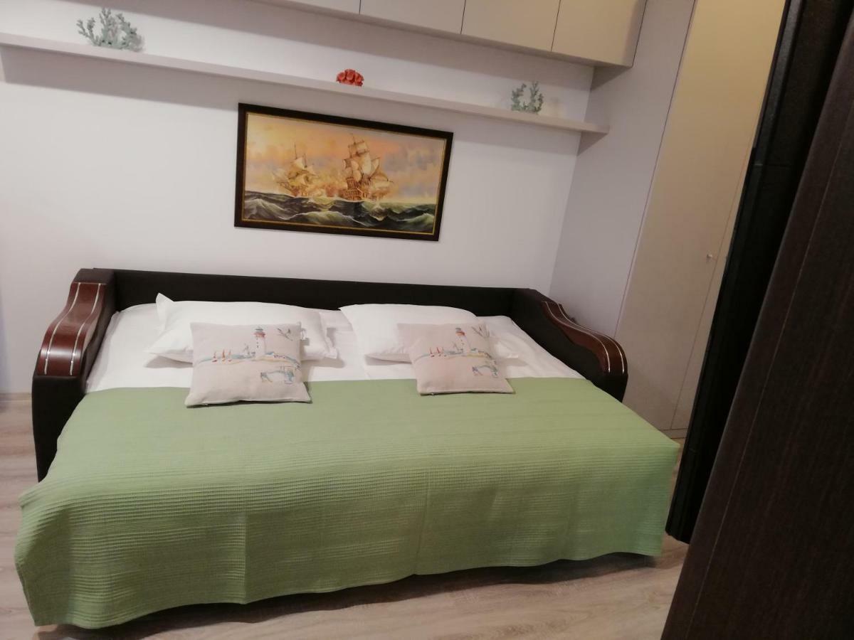 Kolonaki Domus Apartment ياش المظهر الخارجي الصورة