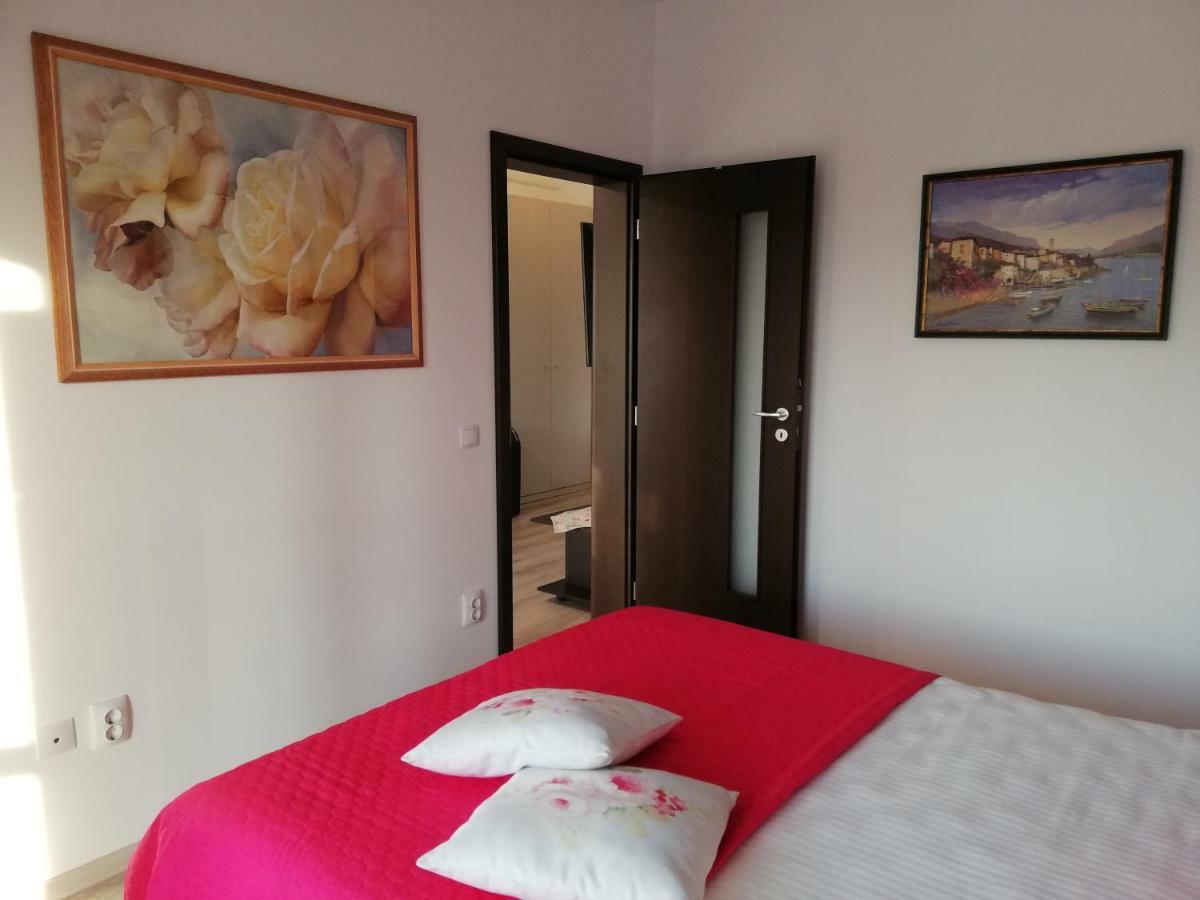 Kolonaki Domus Apartment ياش المظهر الخارجي الصورة